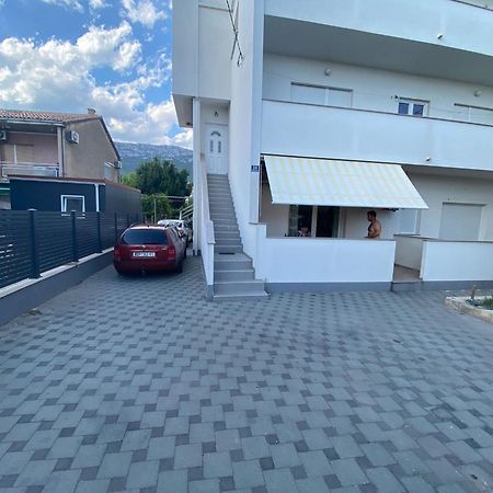 Apartments Seven Castles คาชเตลา ภายนอก รูปภาพ