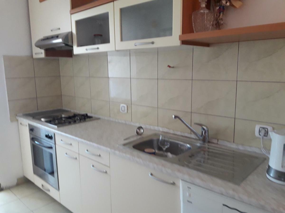 Apartments Seven Castles คาชเตลา ภายนอก รูปภาพ